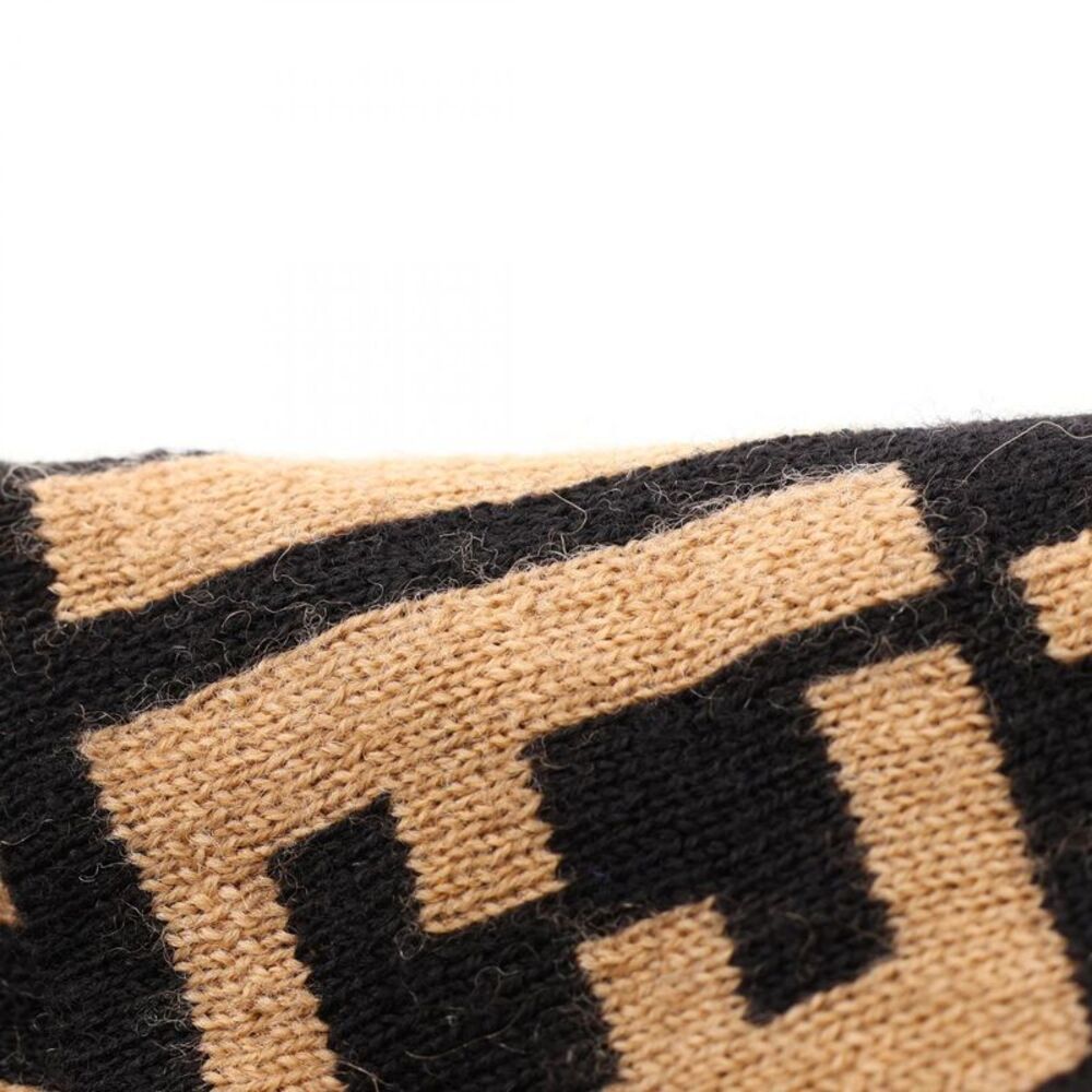 FENDI Wool Knit Cap - Picture 7 of 7